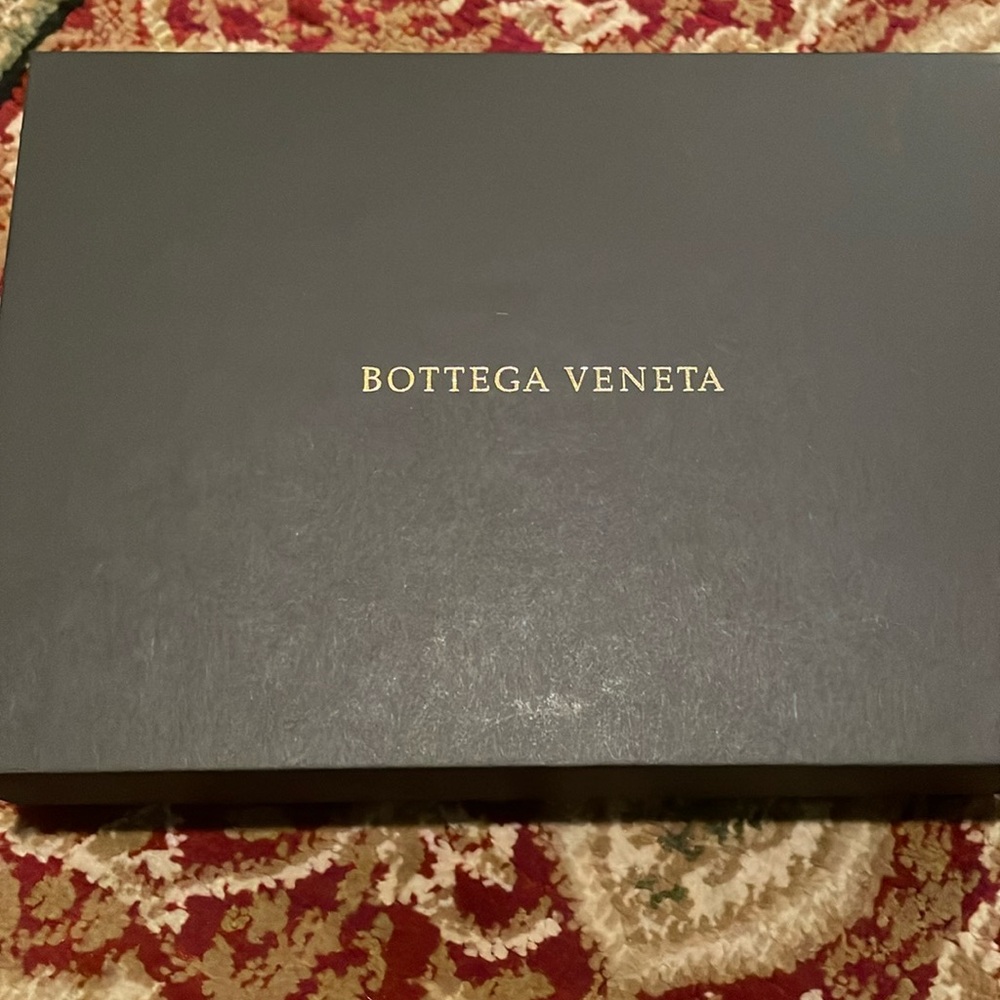 Bottega Venetia I phone 10 case with belt loop.
